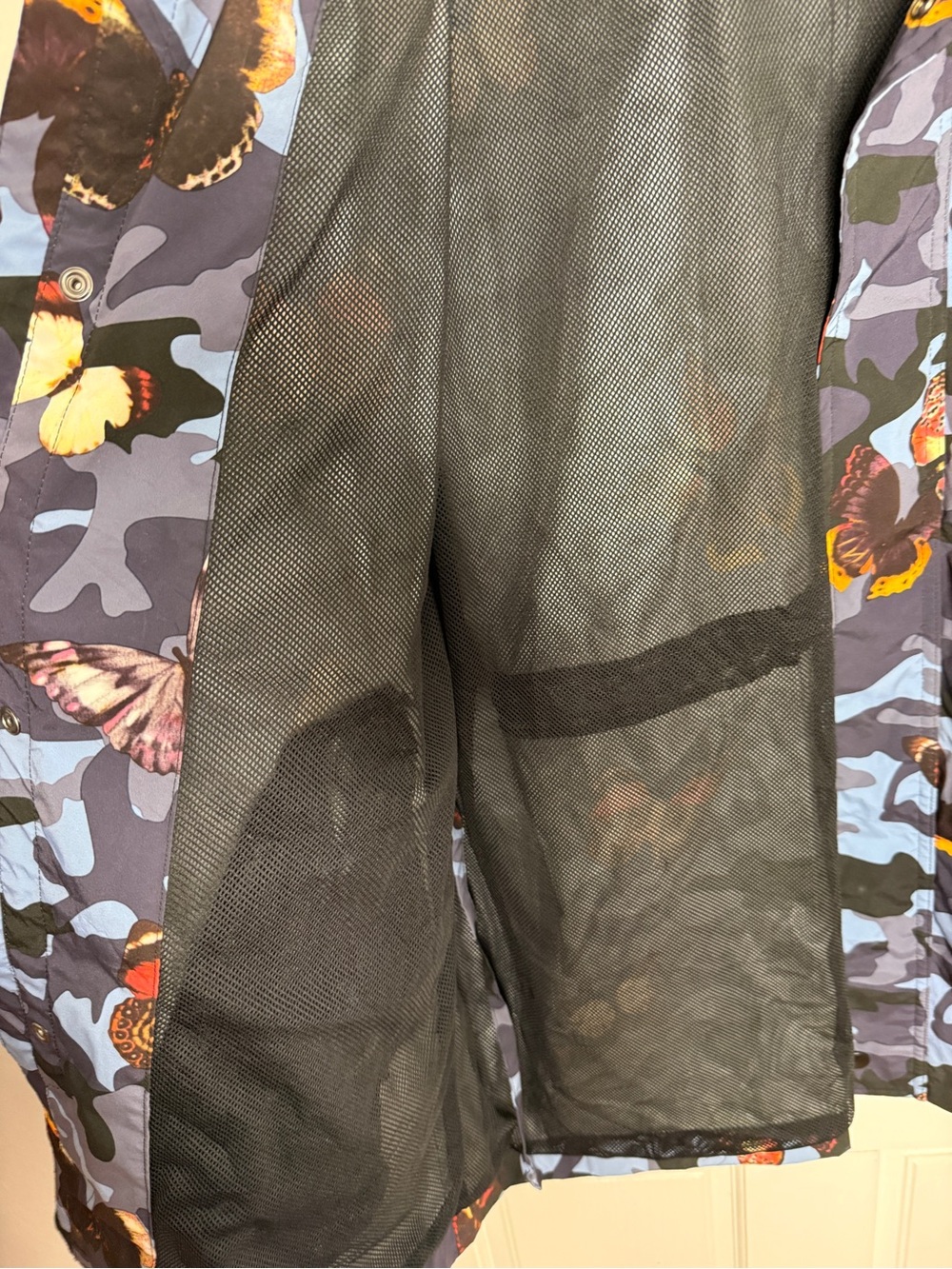 Paisley &Gray Blue Camouflage Raincoat with Butterfly Print - Picture 3 of 7